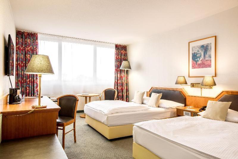 Leoso Hotel Ludwigshafen חדר תמונה