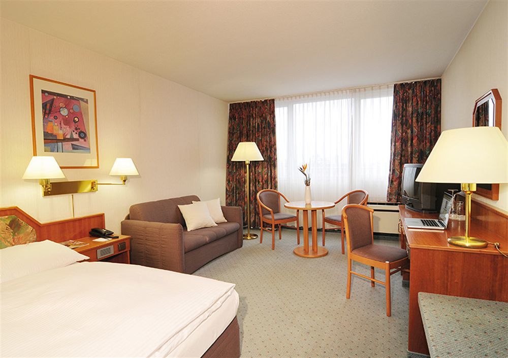 Leoso Hotel Ludwigshafen מראה חיצוני תמונה