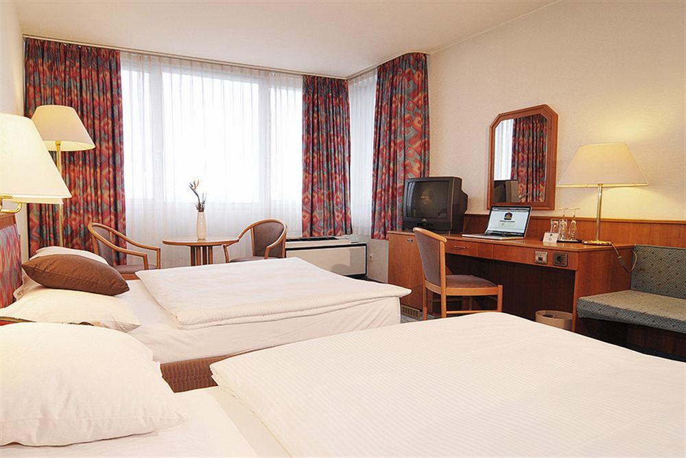 Leoso Hotel Ludwigshafen מראה חיצוני תמונה